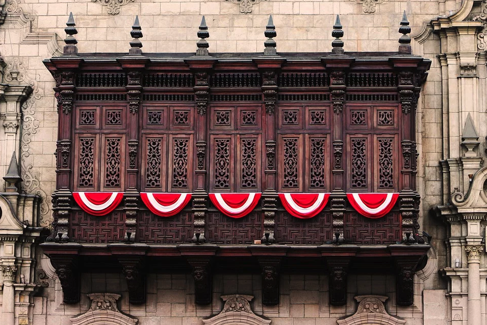 Centro Histórico Lima, Lima Perú, balcones Lima, qué visitar en Lima, sitios a visitar en Lima